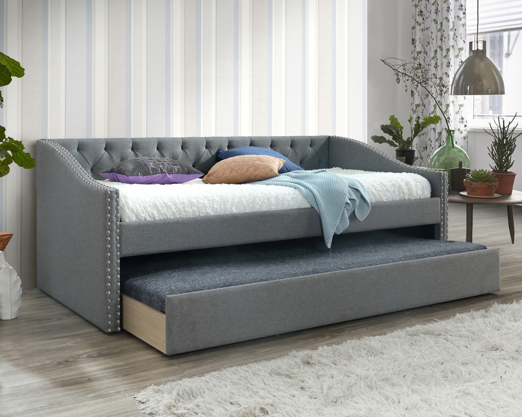 (image for) 5325 Gray Loretta Daybed