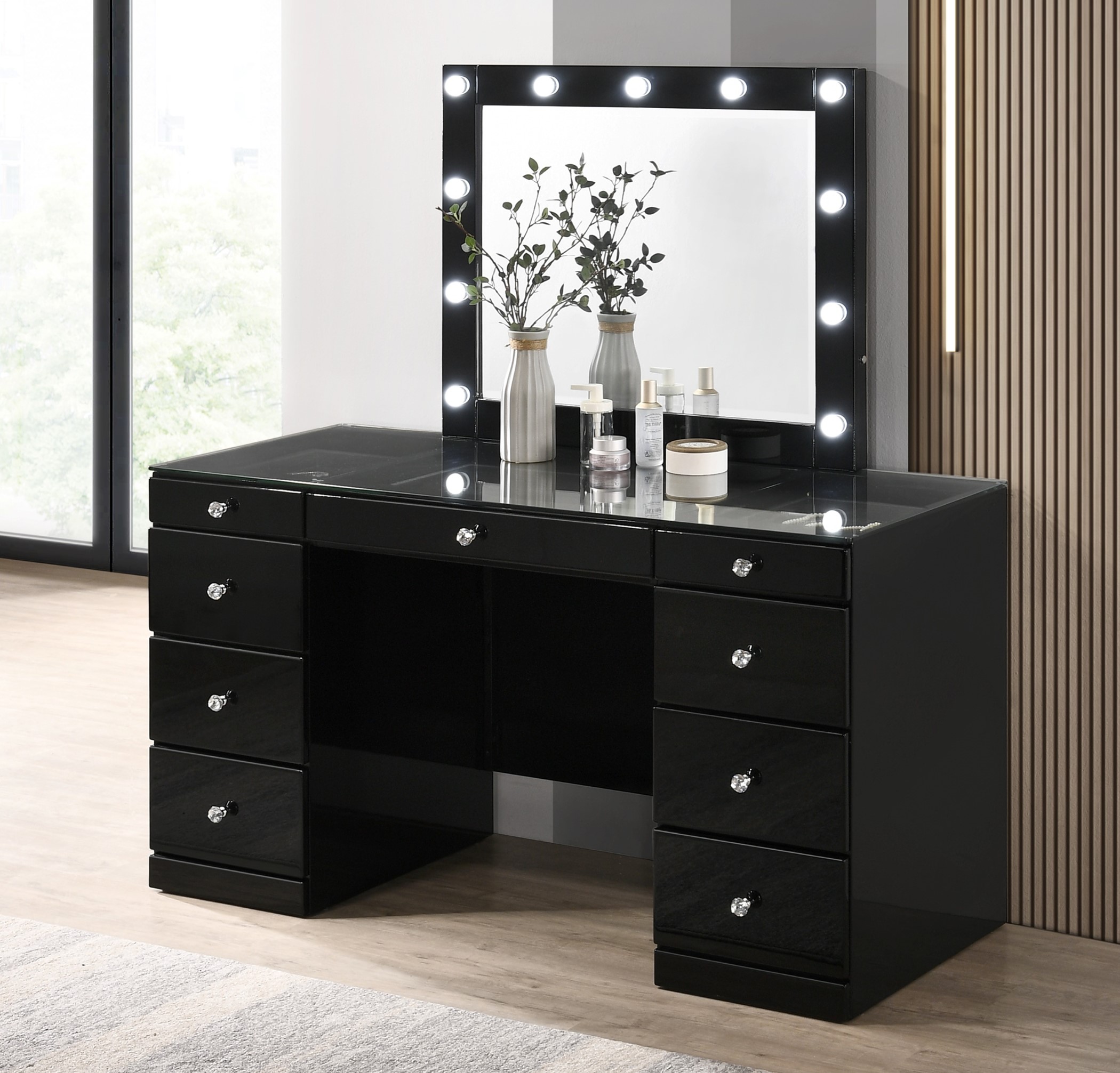 (image for) CM4850 Avery Black Vanity