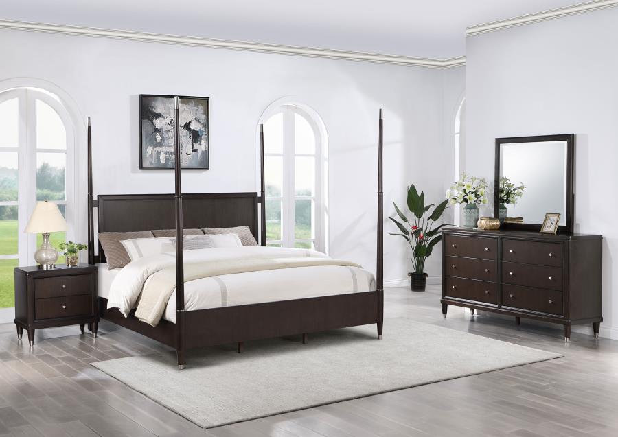 (image for) Emberlyn 4-piece Queen Bedroom Set Brown