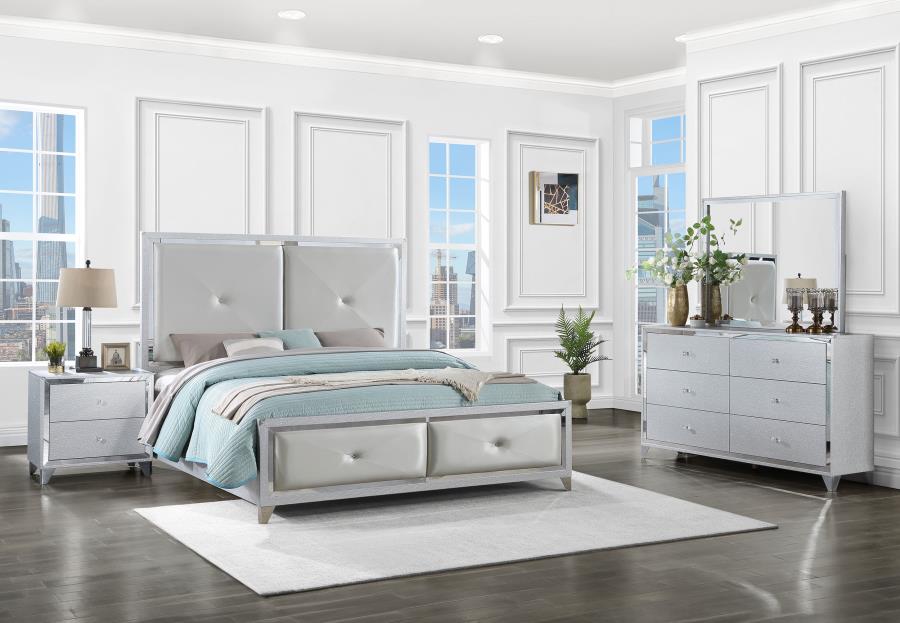 (image for) Larue 4-piece Queen Bedroom Set Silver