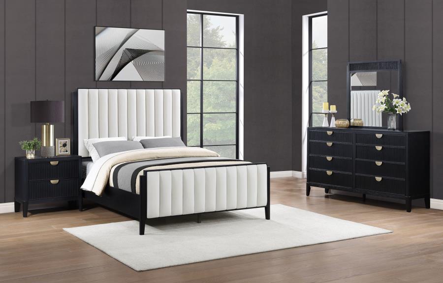 (image for) Brookmead 4-piece Upholstered Queen Bedroom Set Black