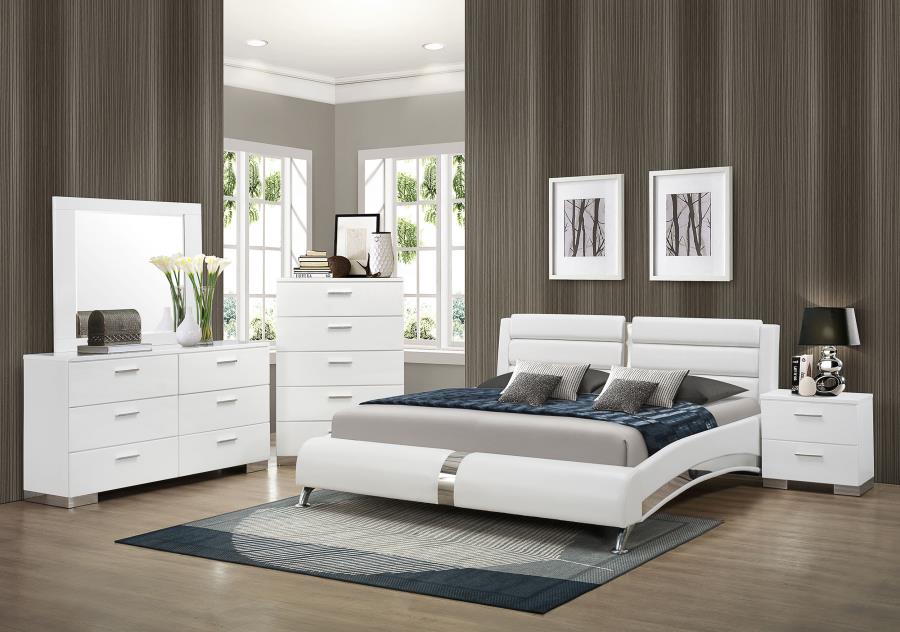 (image for) Jeremaine 5-piece California King Bedroom Set White